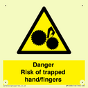 danger-risk-of-trapped-handfingers~